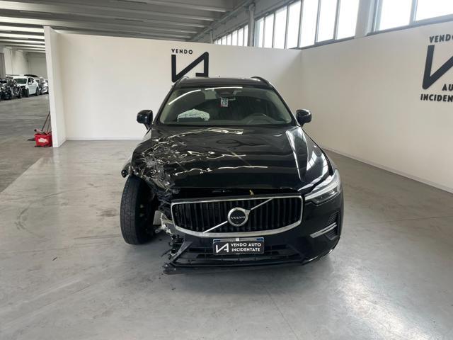 VOLVO XC60 B4 197CV AWD MOMENTUM PRO