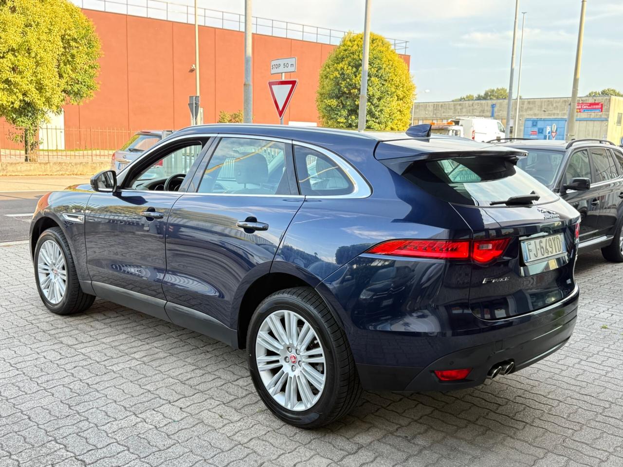 Jaguar F-Pace TURBO NUOVO 4x4 2.0 D 180 CV aut. Portfolio
