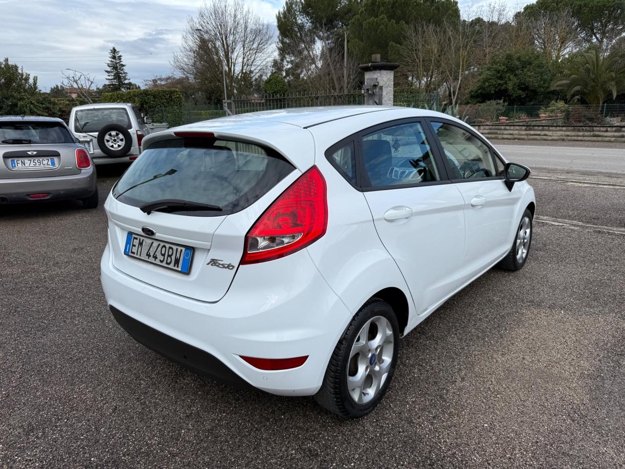 Ford Fiesta 1.4 5 porte Bz.- GPL Titanium