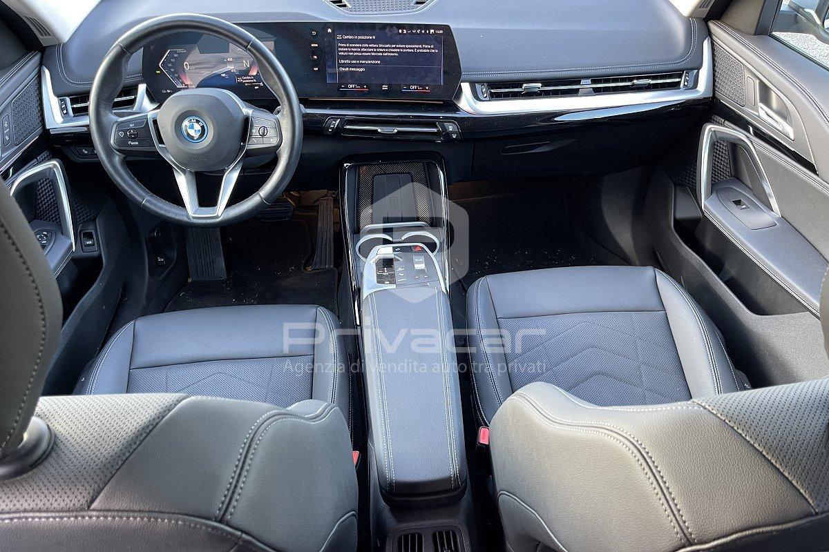 BMW iX1 xDrive 30 xLine