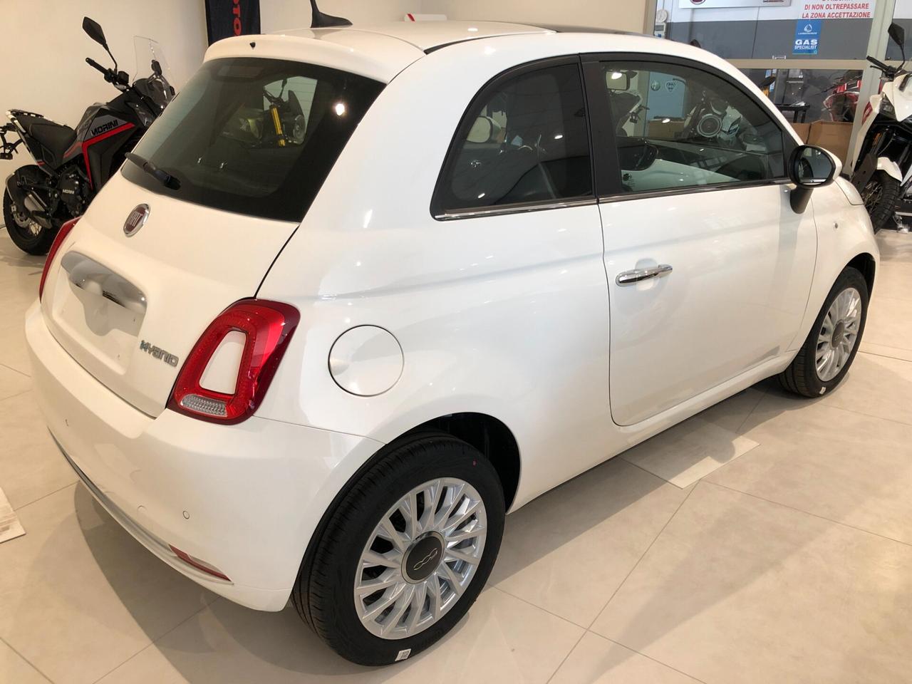 Fiat 500 1.0 Hybrid Dolcevita