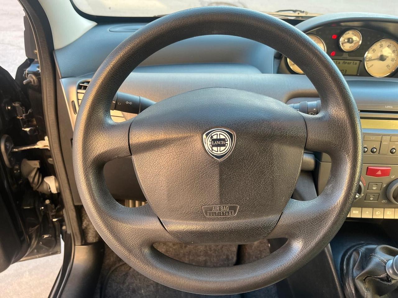 Lancia Ypsilon 1.2 Benzina