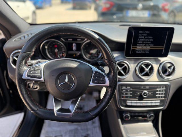 MERCEDES-BENZ CLA 220 d Premium AMG Garanzia