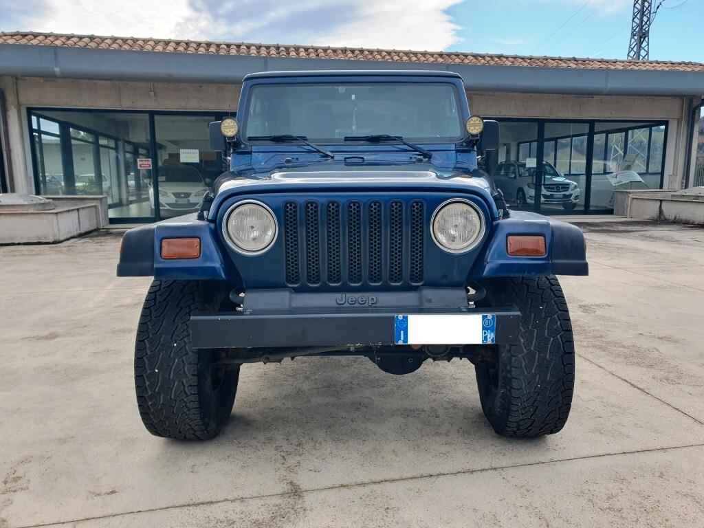 Jeep Wrangler 4.0 cat Sport -GPL