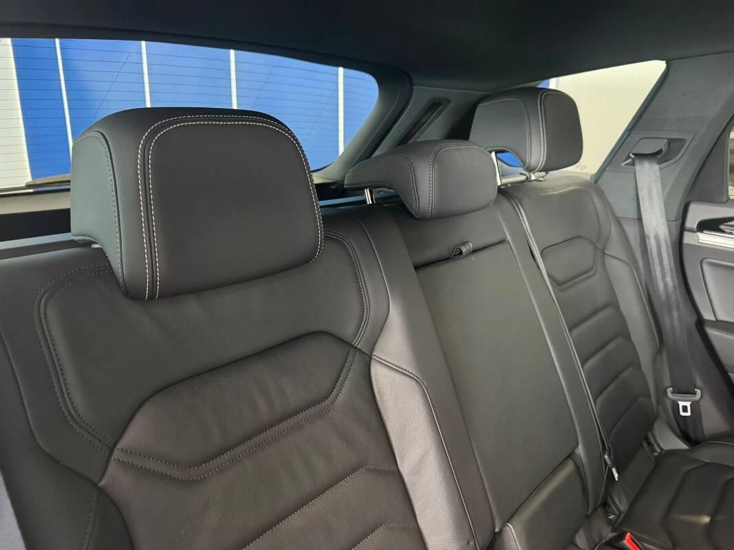 Volkswagen Touareg 3.0 V6 tdi Elegance 231cv tiptronic