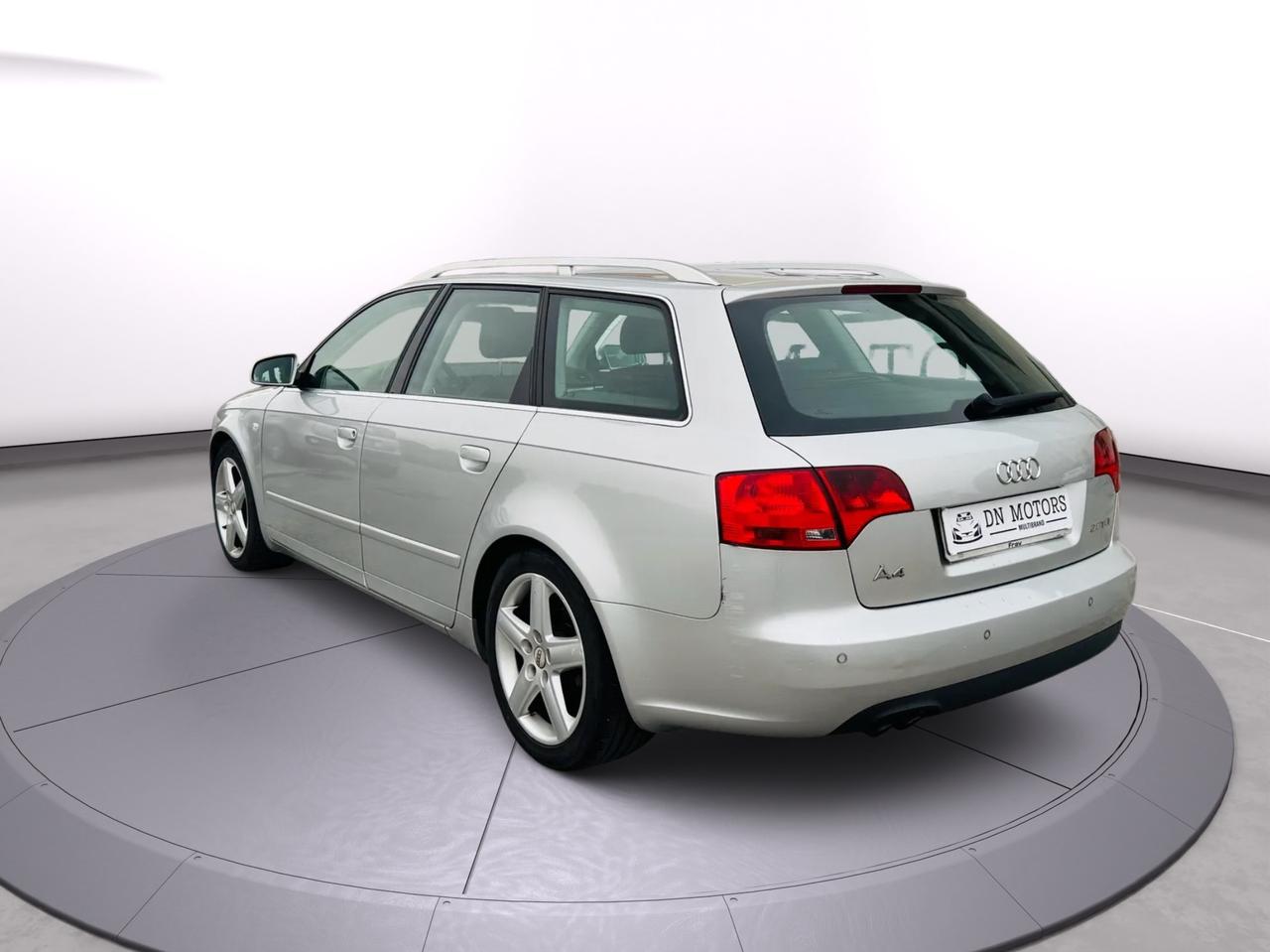 Audi A4 2.0 16V TDI Avant 2006 219.000km anche per neo