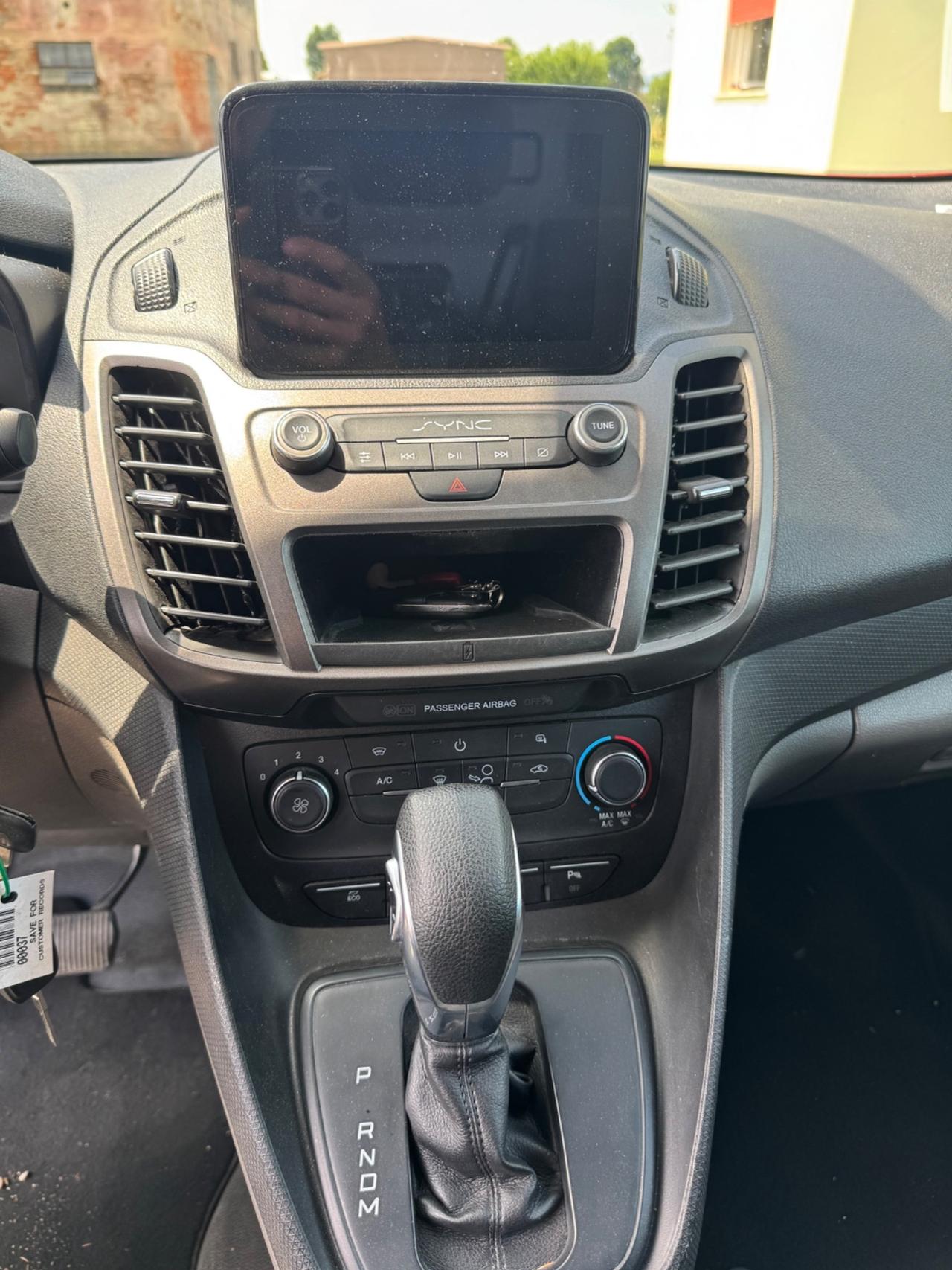 FORD TRANSIT CONNECT FULL OPTIONAL