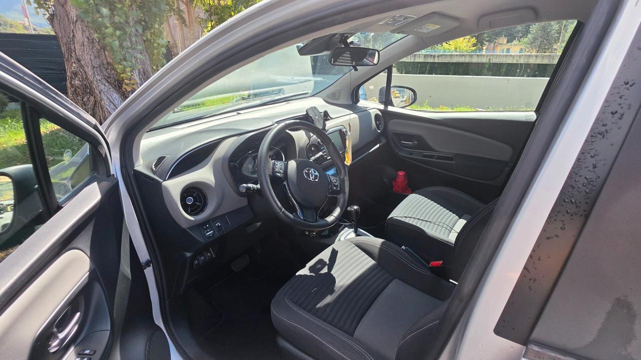 Toyota Yaris 1.5 Hybrid 5 porte Active