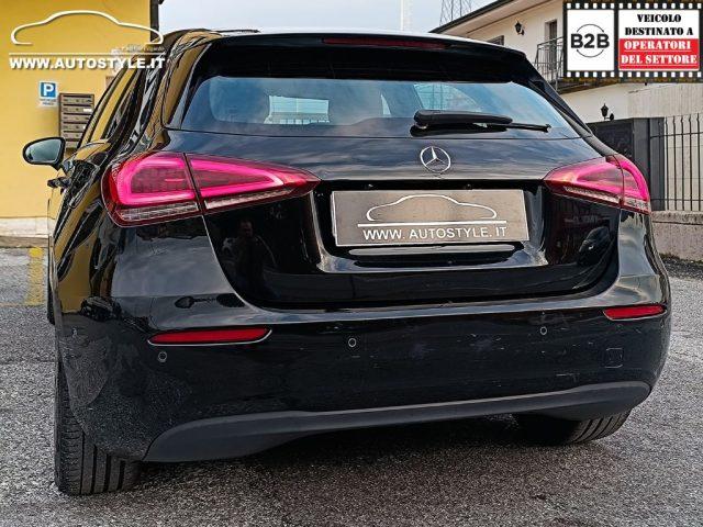 MERCEDES-BENZ A 180 d Automatic Business