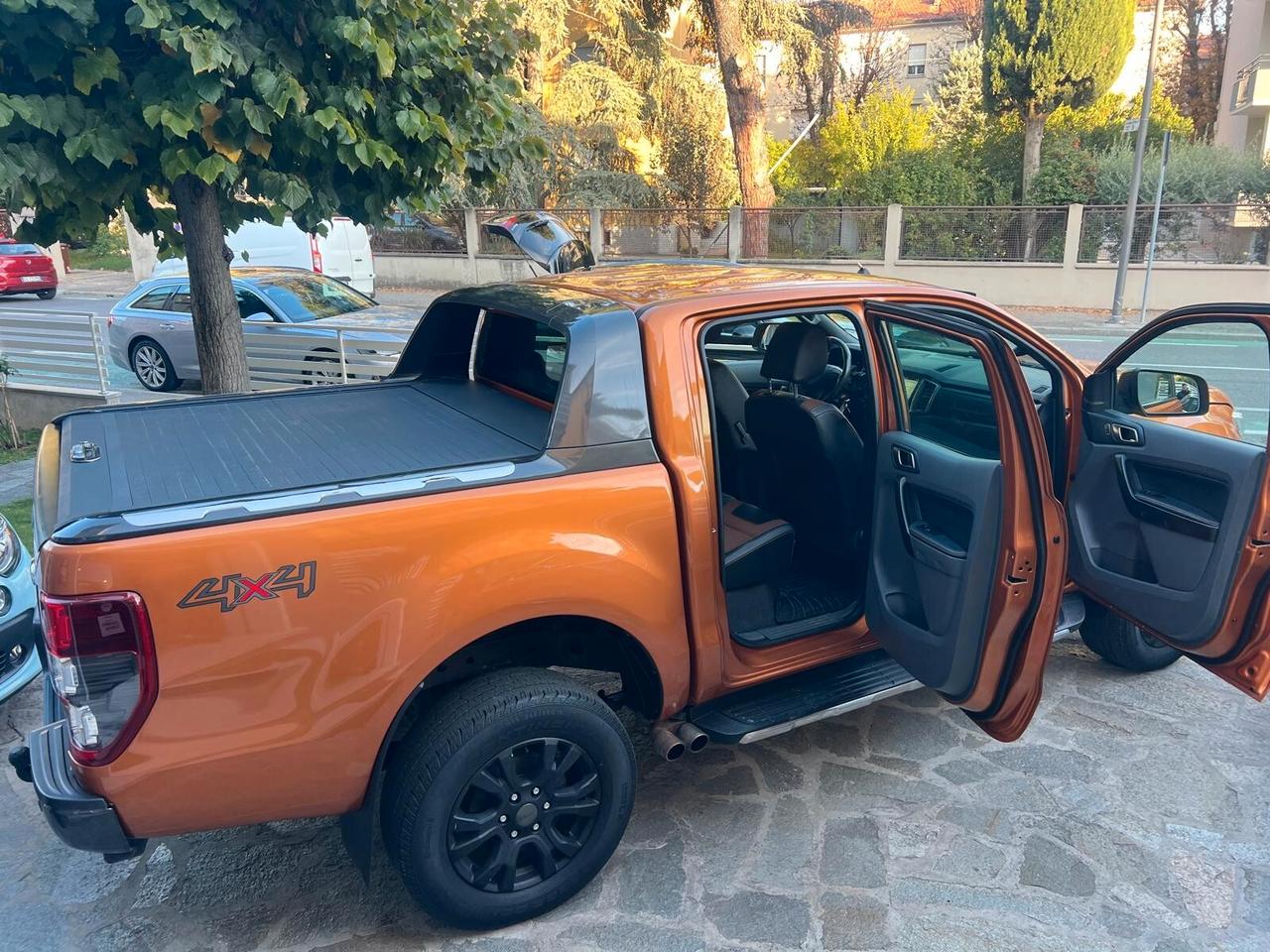 FORD RANGER 2.2 TDCi WILDTRAK PICK UP LUNGO CABINA