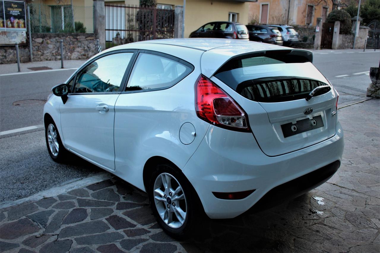 Ford Fiesta 1.5 TDCi 75CV 3 porte Titanium neopatentati