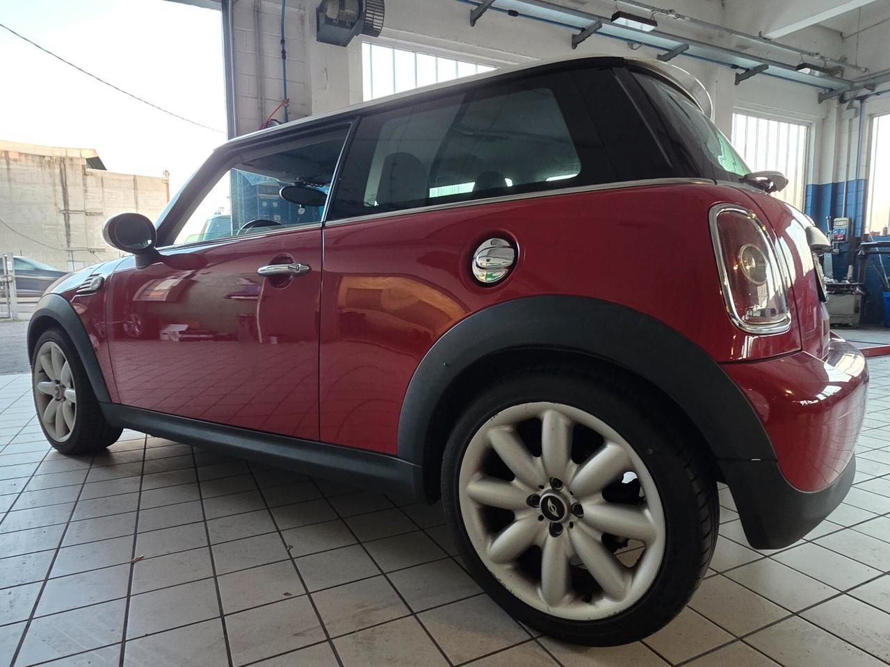 Mini 1.6 16V Cooper