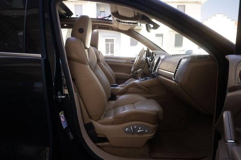 Porsche Cayenne Turbo Tetto Panoramico Unicoproprietario