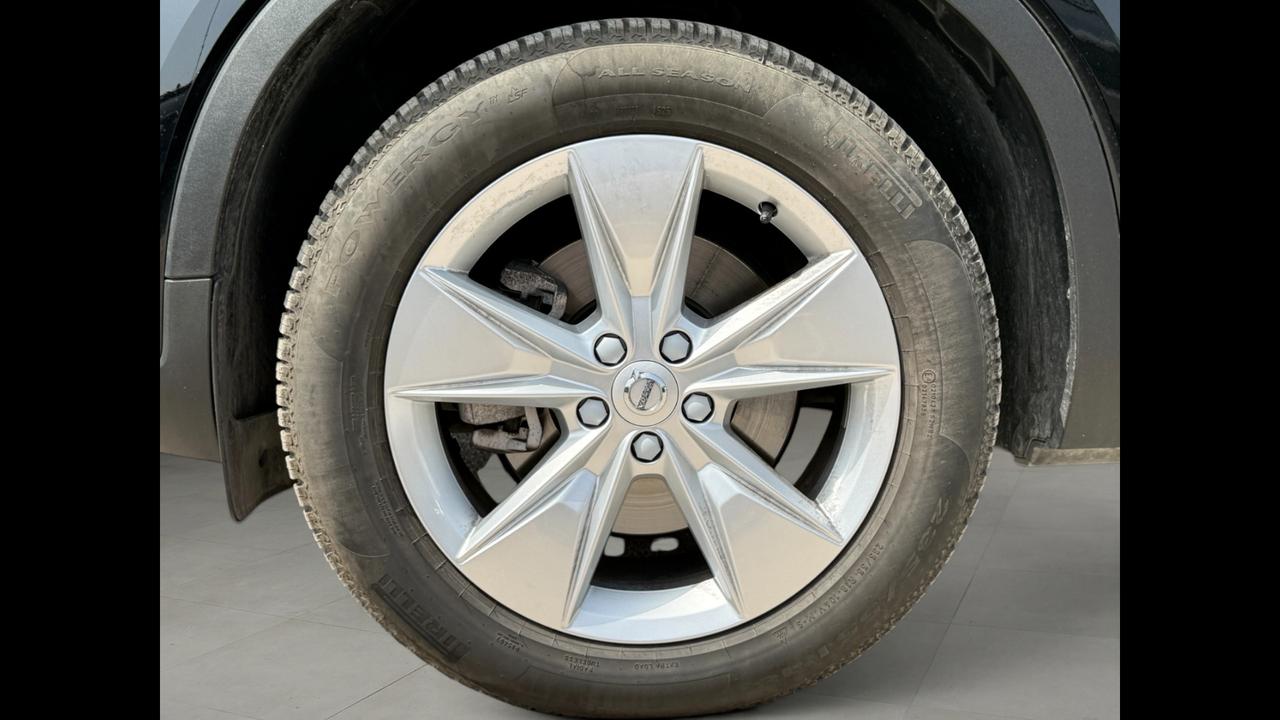 VOLVO XC40 2023 - XC40 2.0 b3 Core auto