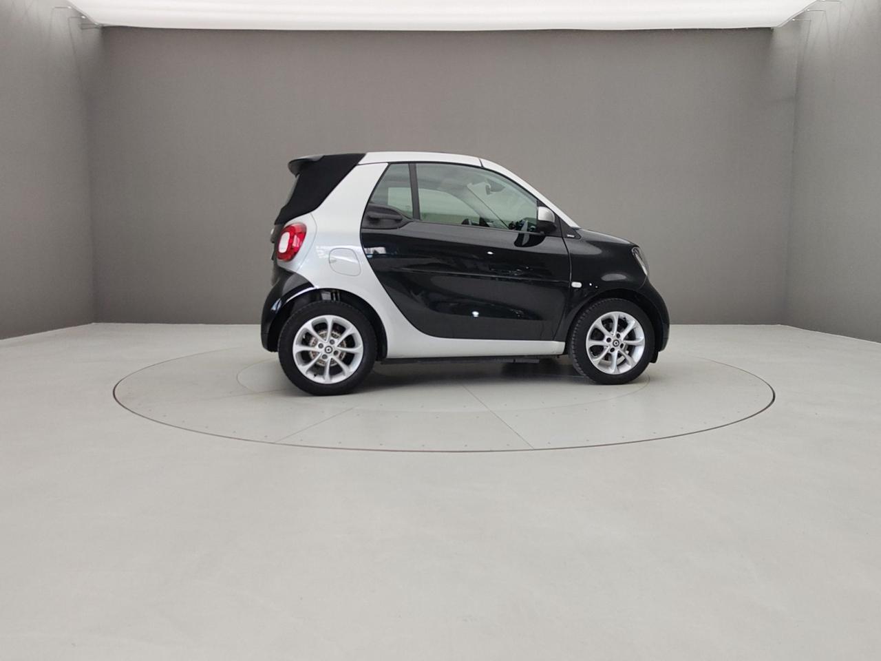 SMART Fortwo III 2015 Cabrio FORTWO CABRIO 1.0 70CV TWINMATIC PASSION