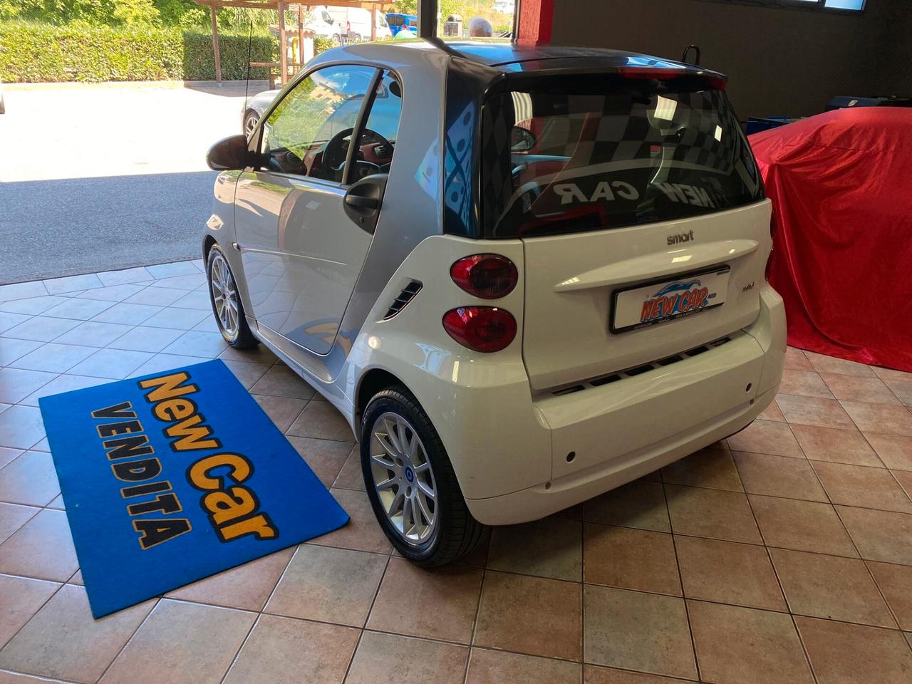 Smart ForTwo 1000 52 kW MHD coupé passion