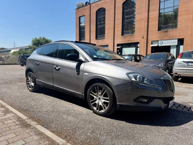 Lancia Delta 2.0 mjt Platino 165cv dpf