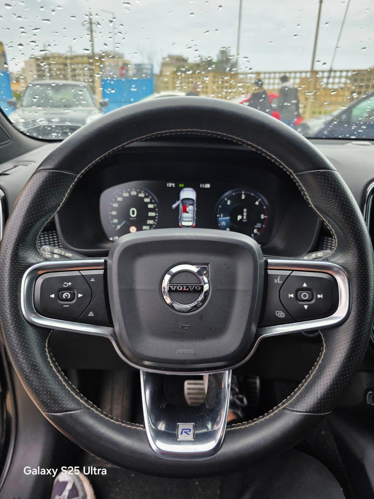 Volvo XC40 D3 Geartronic R-DESIGN 10/2018