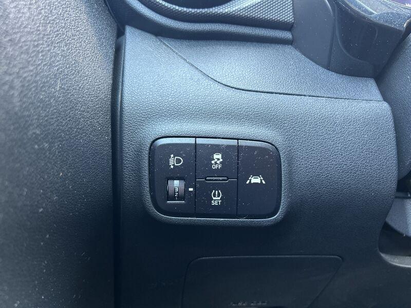 Hyundai i10 III 2020 1.0 mpi Tech Connect Pack