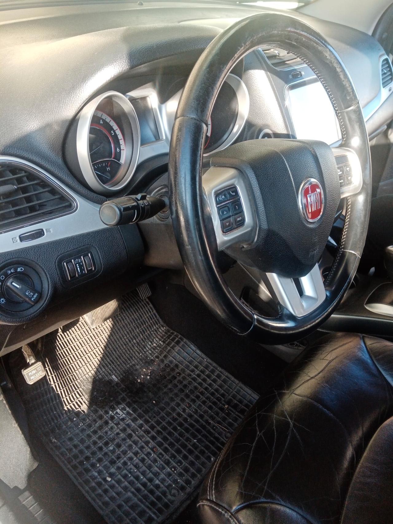 Fiat Freemont 2.0 Mjt 170 CV 4x4 aut. Urban 2014