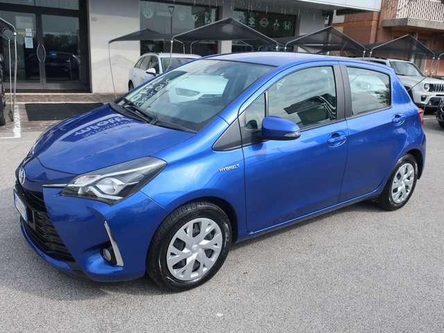 Toyota Yaris Yaris III 2017 5p 1.5h Business