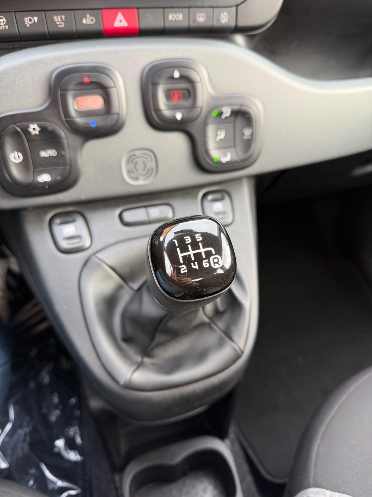 Fiat Panda Cross 1.0 FireFly 70cv Hybrid 2023