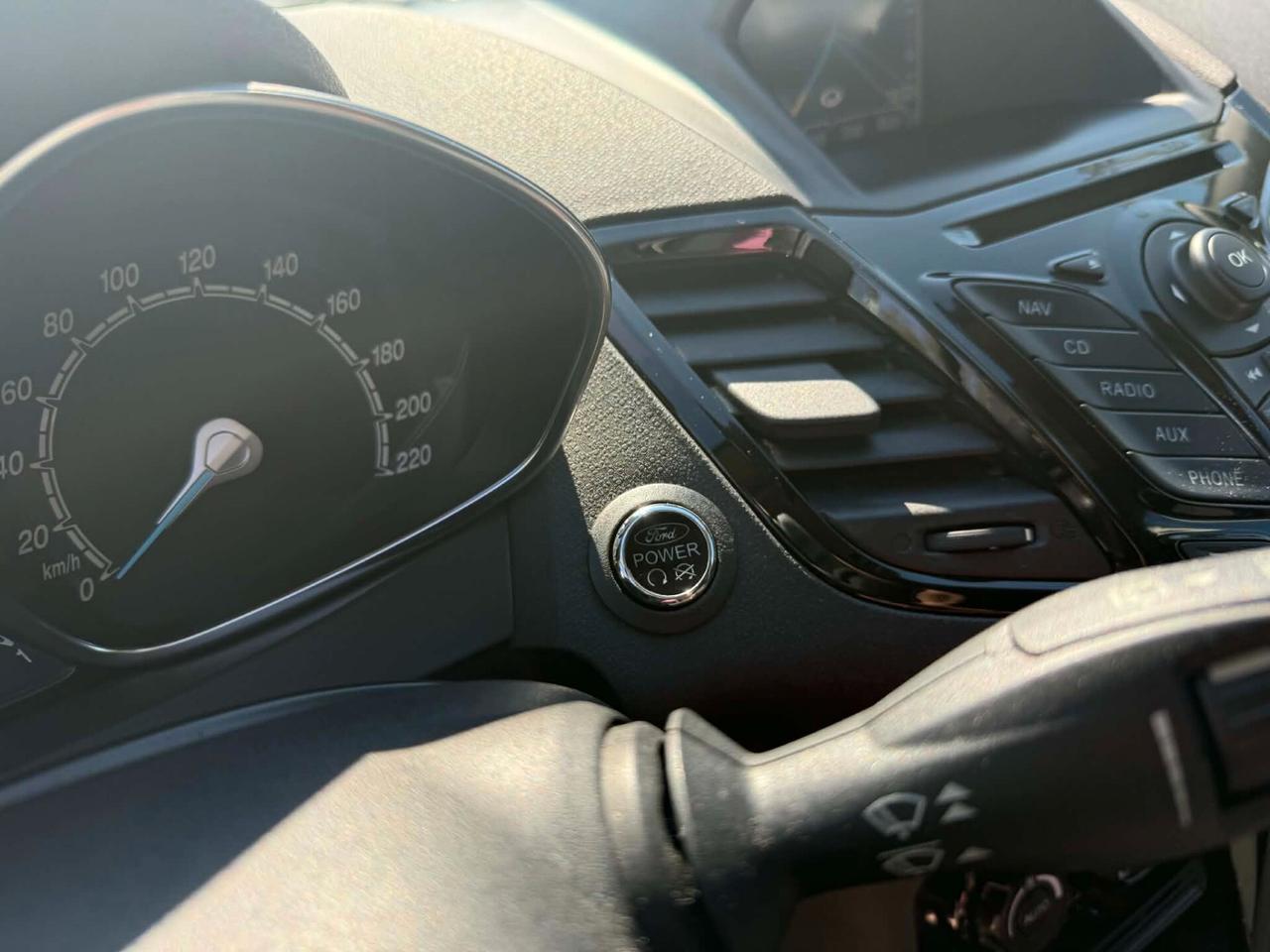 Ford Fiesta 1.5 TDCi 75CV 5 porte Titanium 2014