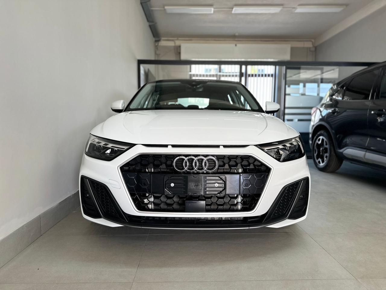 Audi A1 SPB 30 TFSI S tronic line edition