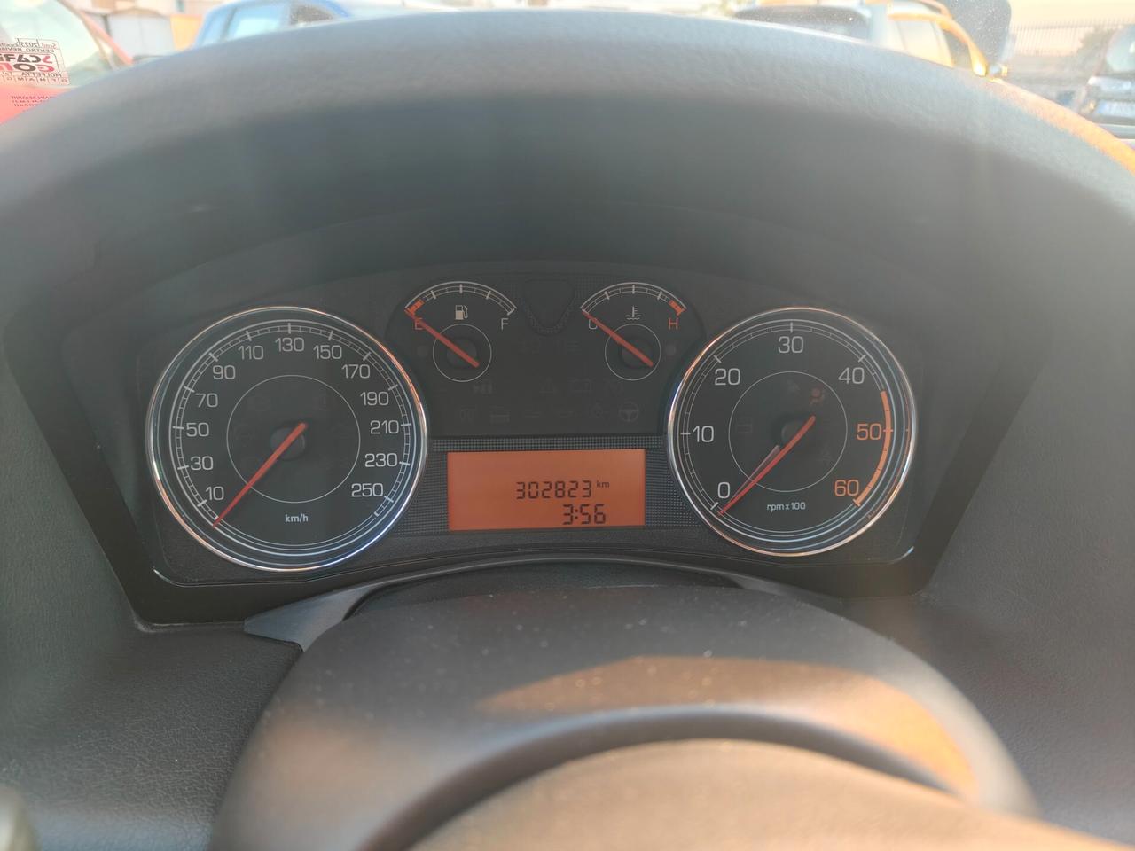 Fiat Croma 1.9 Multijet 16V aut. Dynamic