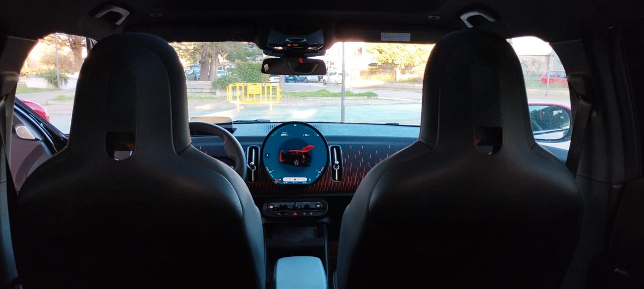 Mini Countryman John Cooper Works XL 09/24, km 33.000