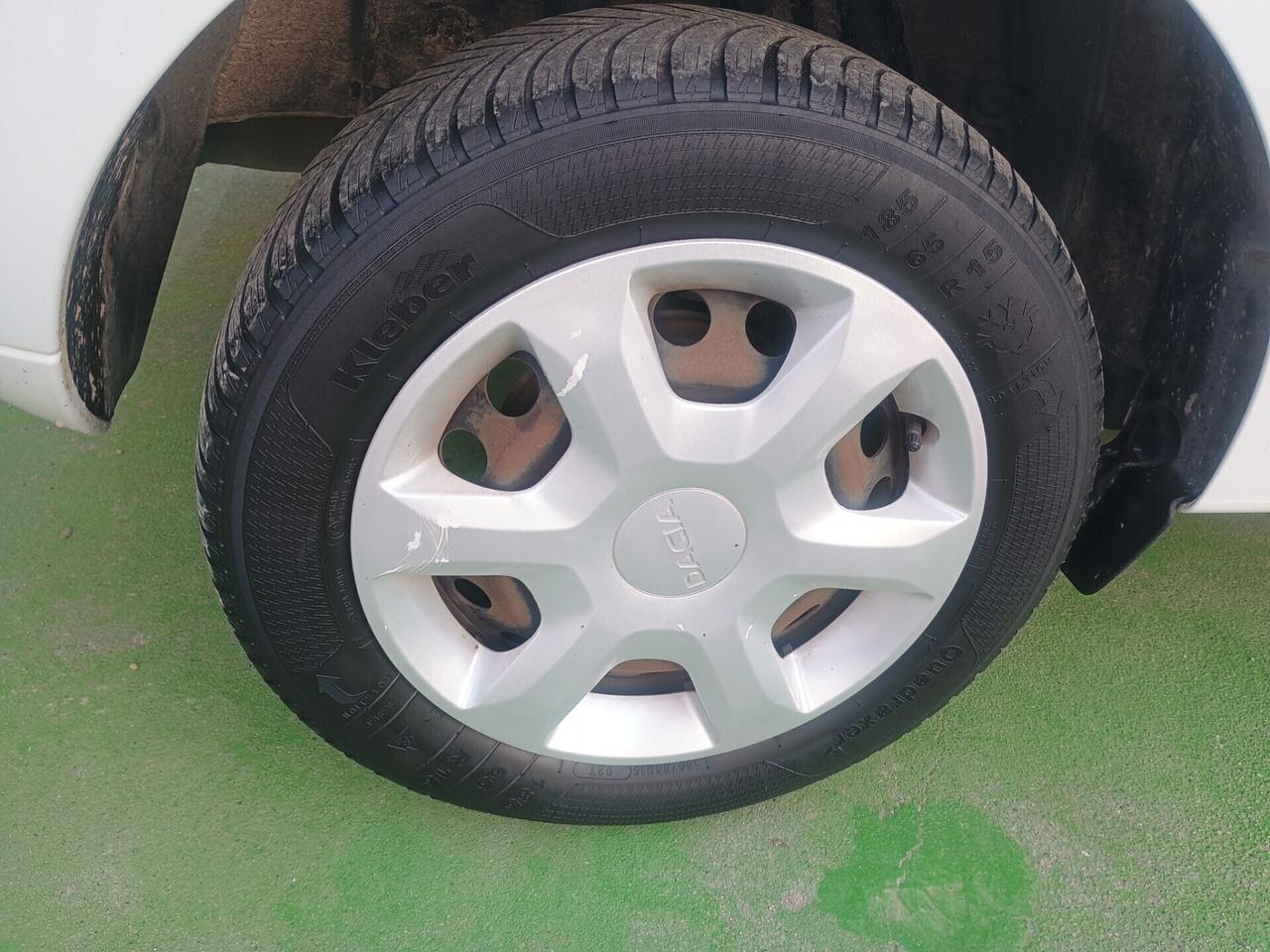 Dacia Sandero 1.2 GPL NEOPATENTATI