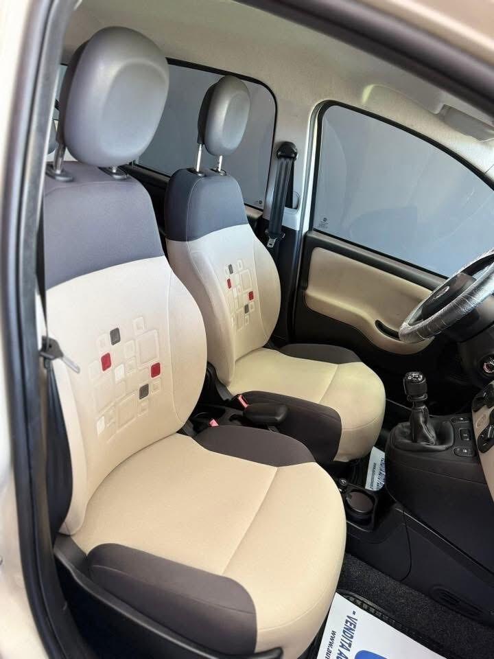 Fiat Panda 1.2 GPL 69 CV Lounge 2016