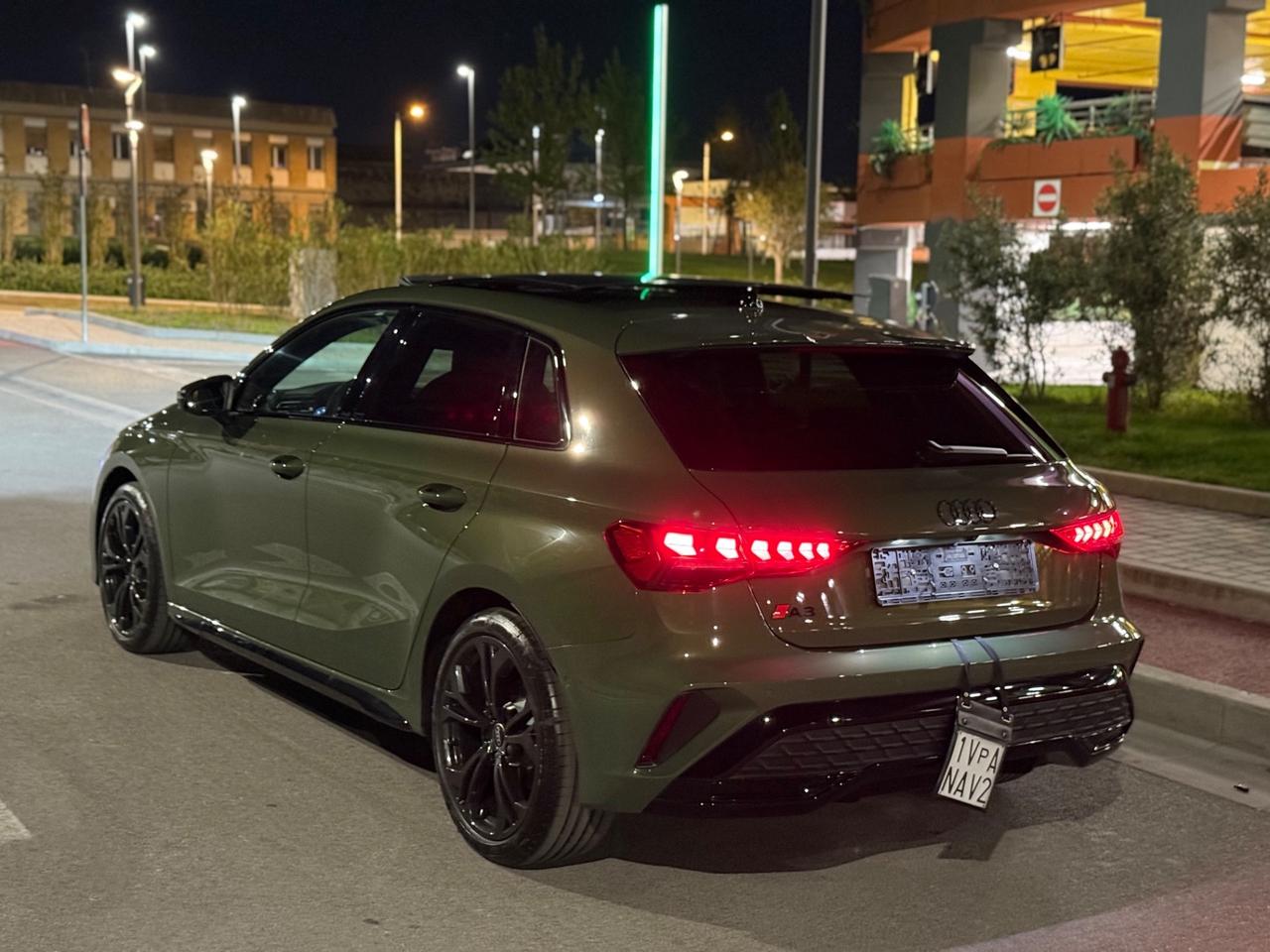 Audi A3 SPB 35 TDI - S LINE - VERDE DISTRICT - KM 0