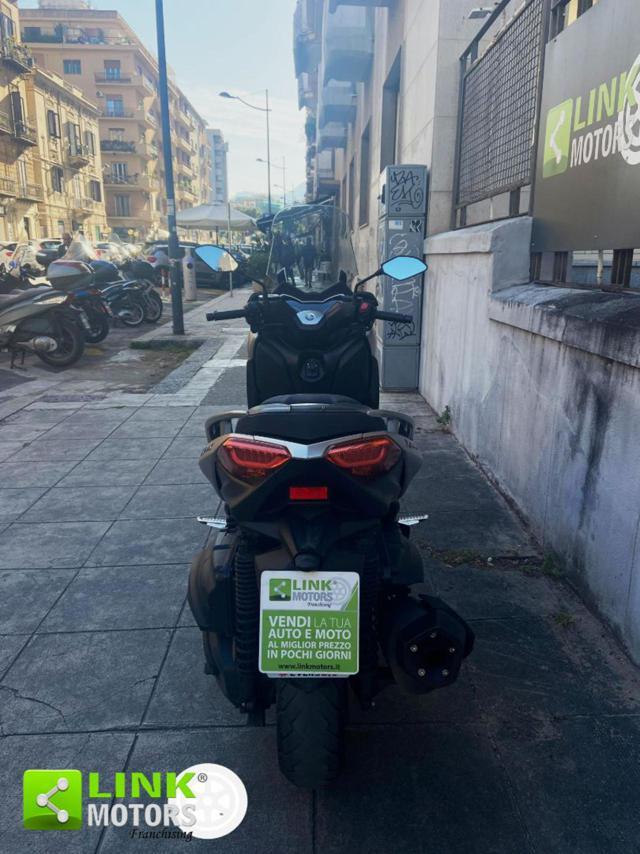 YAMAHA X-Max 400 Iron Abs