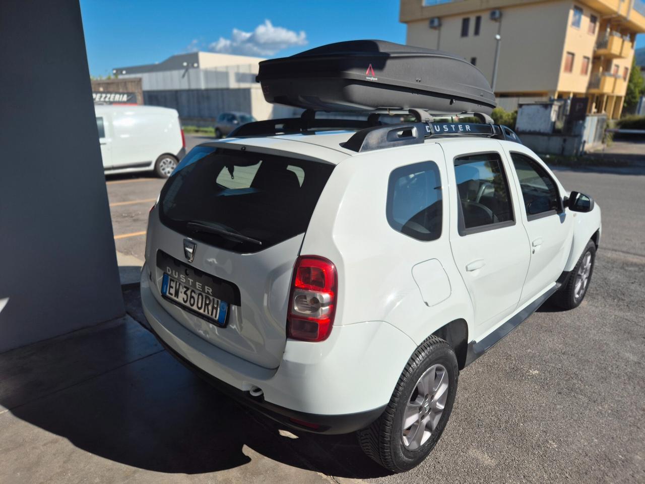 Dacia Duster 1.6 110CV 4x2 Lauréate POCHISSIMI KM