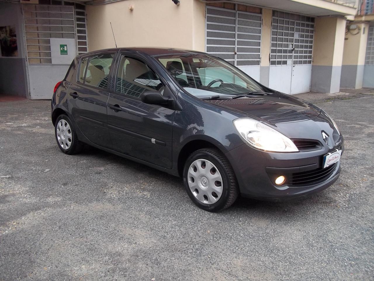 Renault Clio III 1.2 16v 5p Comfort Uniproprietario 117.600 km