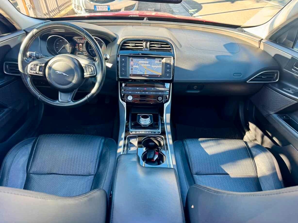 JAGUAR XE 2.0 D aut. Portfolio 180 CV