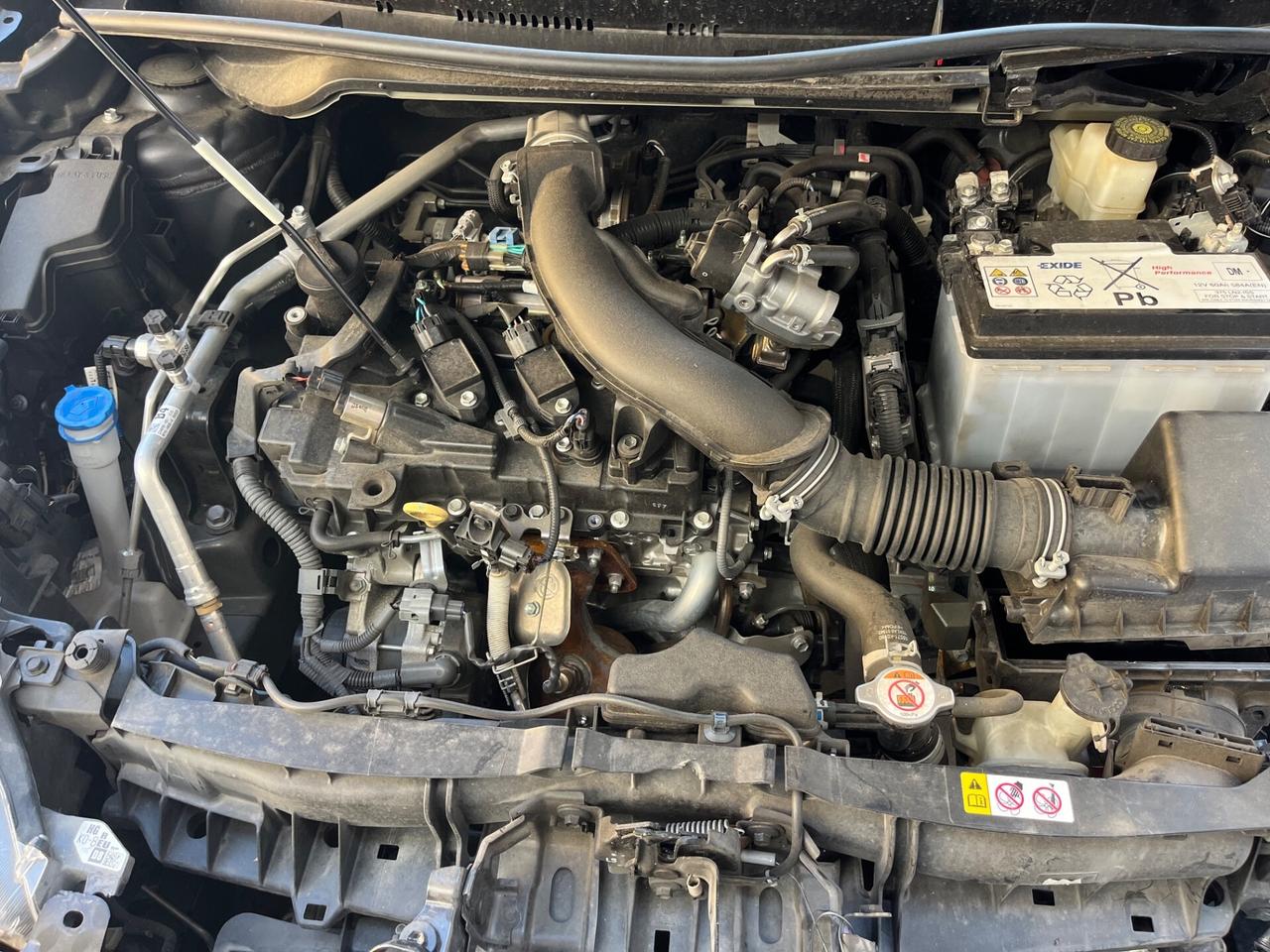 Toyota Yaris 1.0 benzina. INCIDENTATA