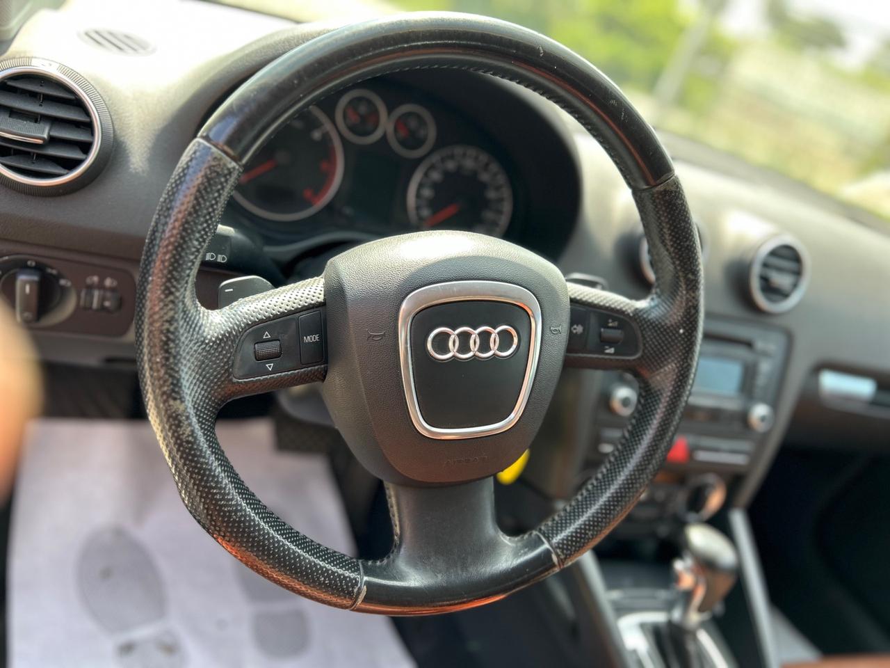Audi A3 2.0 16V TDI Ambition *AUTOMATICA CON PADDLE*