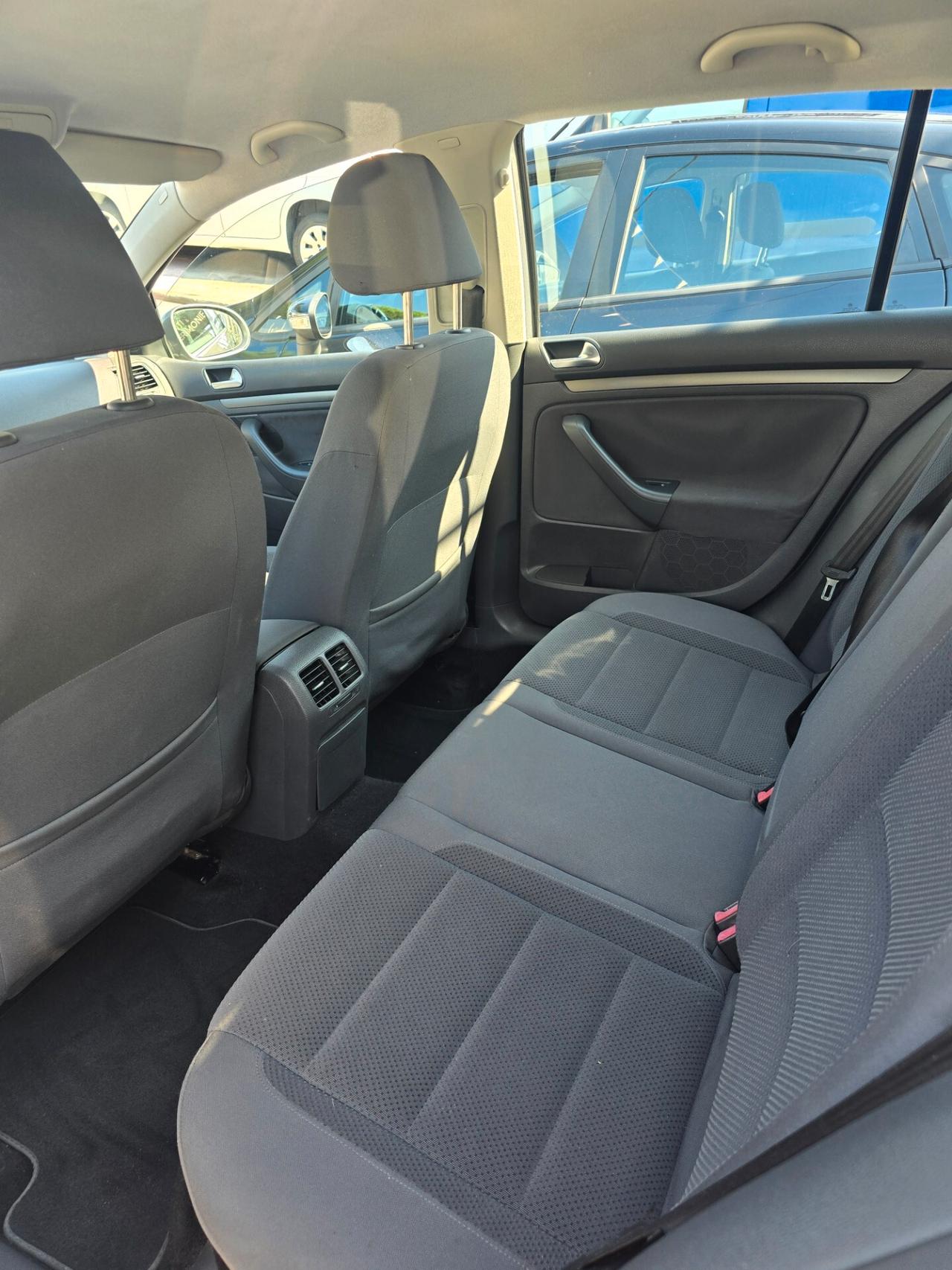 Volkswagen Golf 1.9 TDI 5p. Comfortline