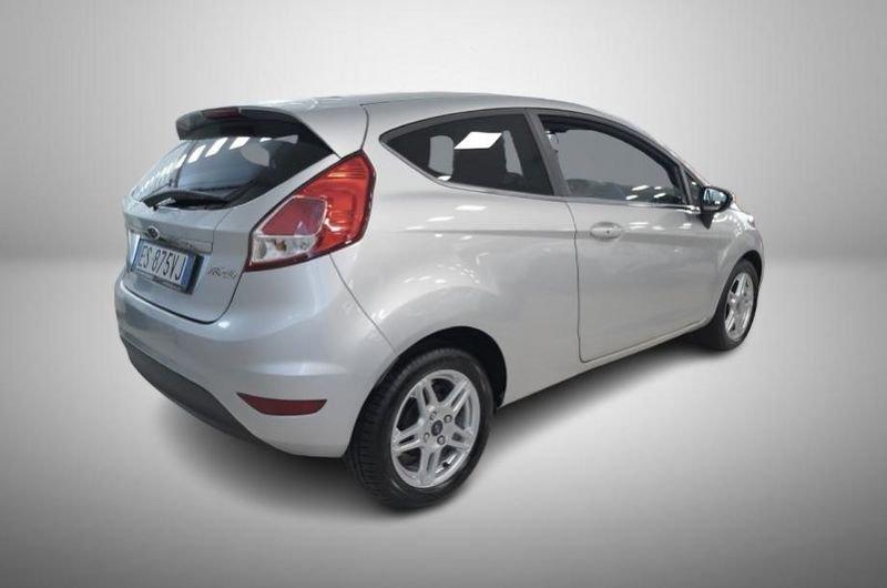 Ford Fiesta VI 2013 3p 1.4 Titanium Gpl 92cv