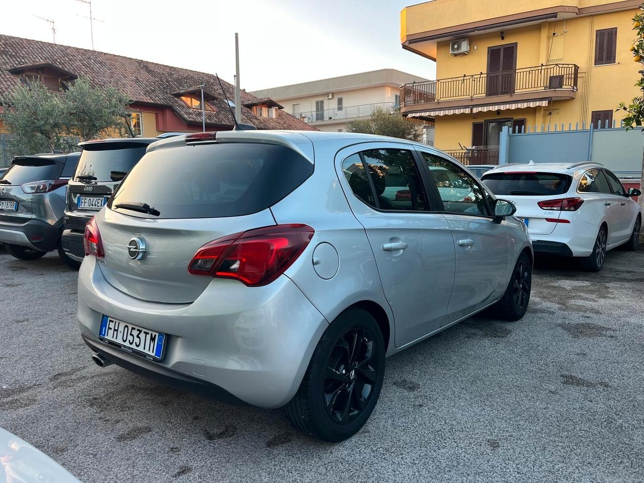 Opel Corsa 1.2 5 porte Innovation GPL