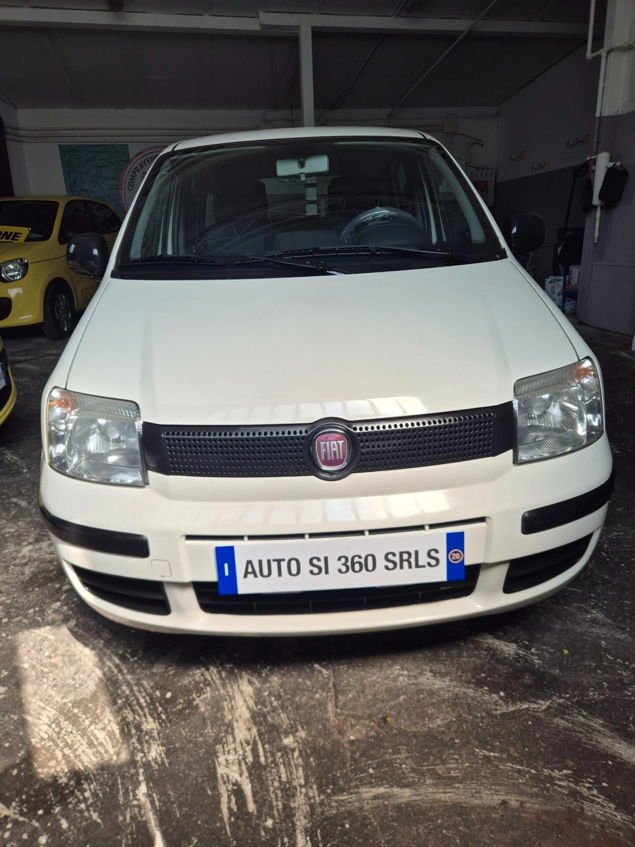 Fiat Panda 1.2 benzina euro 5 neo patentati