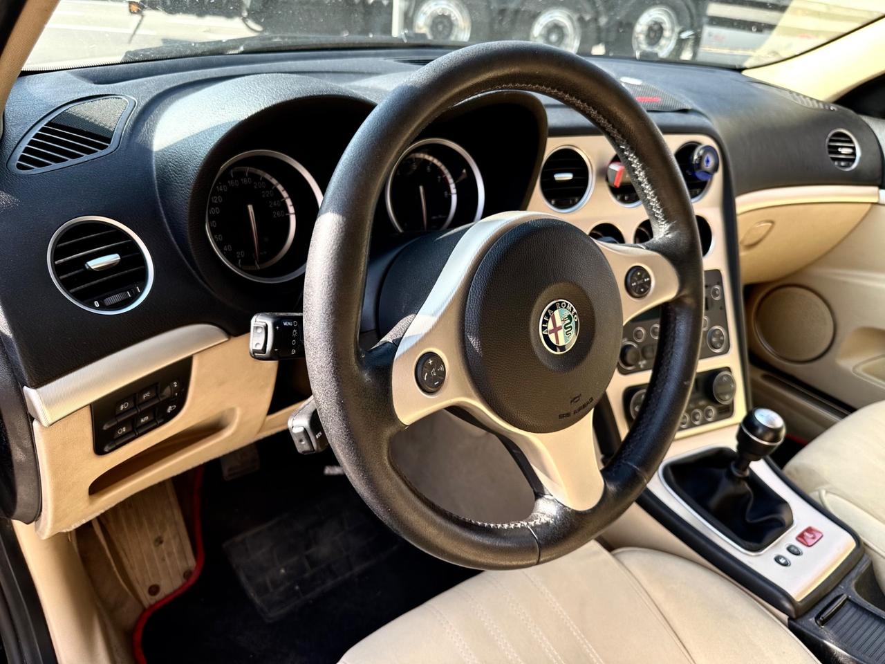 Alfa Romeo 159 1.9 JTS 16V
