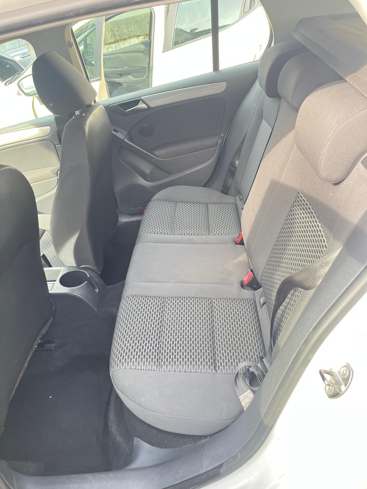 Volkswagen Golf Business 1.6 TDI 5p. Highline