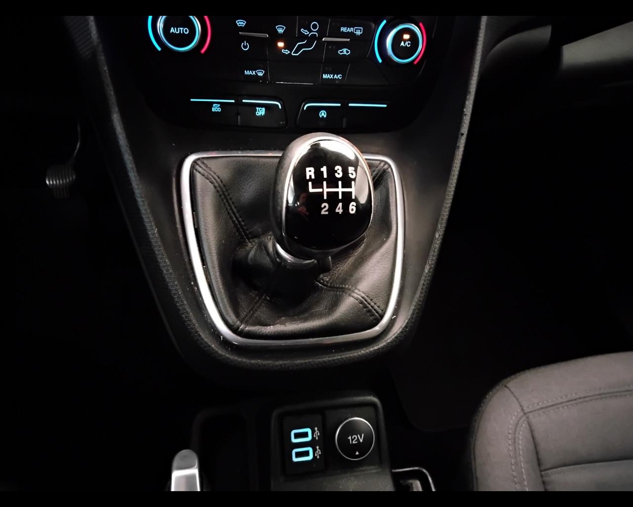 FORD Gran Tourneo Connect II 2018 - gran tourneo connect 1.5 tdci 120cv 7p.ti titanium auto E6.2