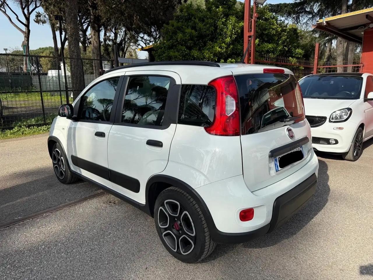 Fiat Panda 1.0 FireFly S&S Hybrid City Cross