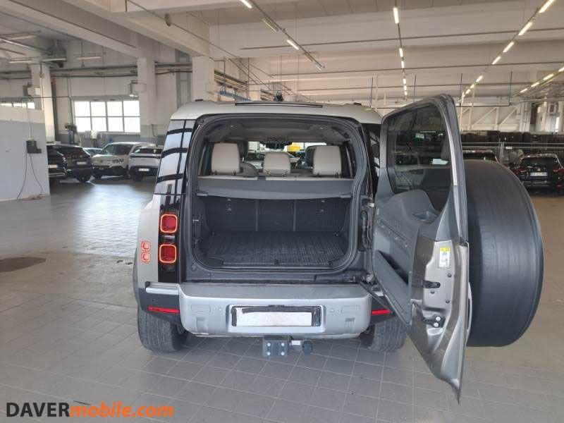 Land Rover Defender Defender 110 3.0d i6 mhev HSE awd 300cv auto