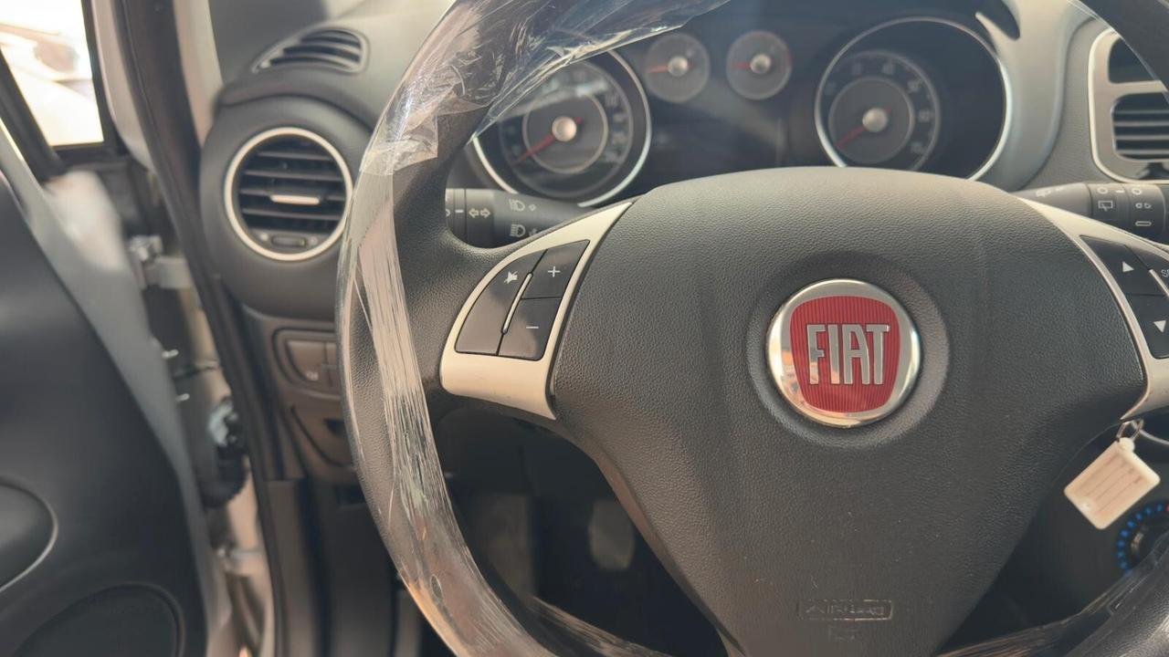 Fiat Punto 1.4 8V 5 porte Easypower Street