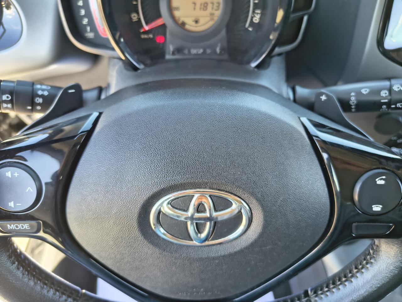 Toyota Aygo *AUTOMATICO* 1.0 BZ 5 porte